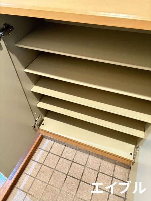 ロイヤルパレス１の物件内観写真