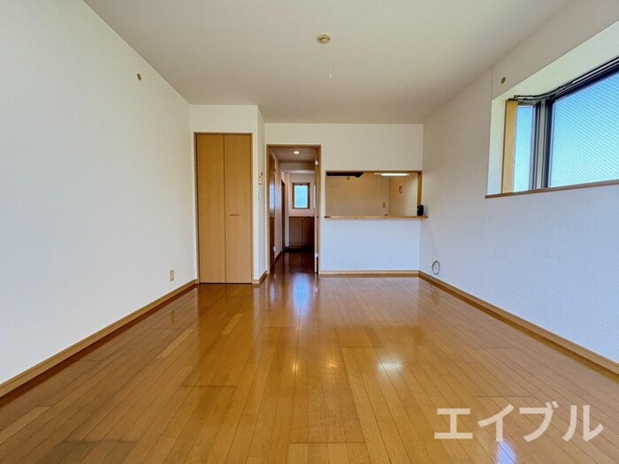 ロイヤルパレス１の物件内観写真