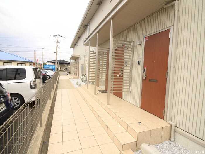 ブラン惣利の物件外観写真