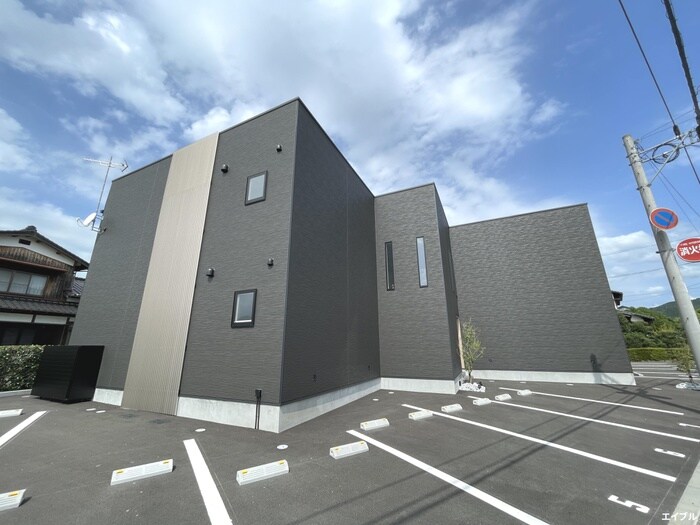 エムズ桜並木の物件外観写真