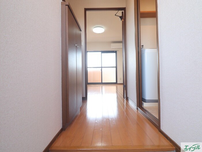 アルベール石丸の物件内観写真