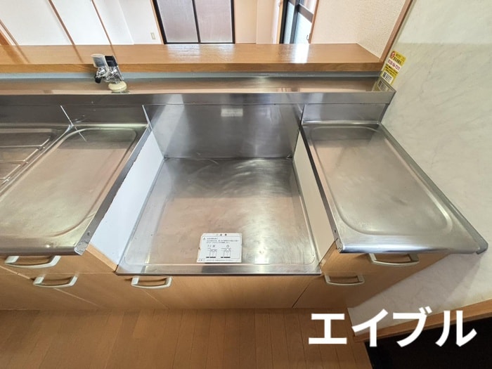 レクエルド・アイの物件内観写真