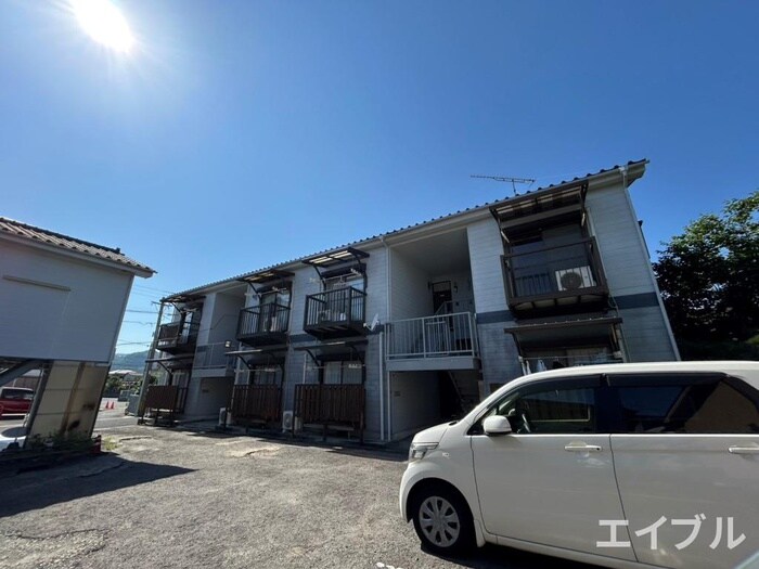 メゾン隼人Ｂの物件外観写真