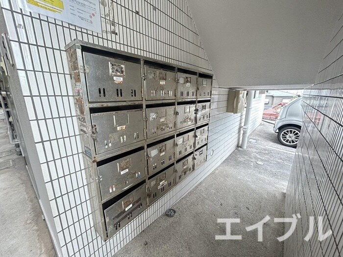 エントピア南郡元の物件外観写真