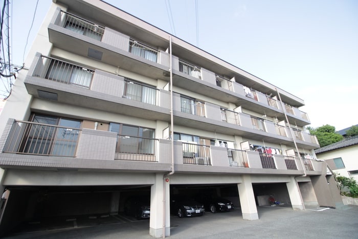 エスポアール香椎南の物件外観写真