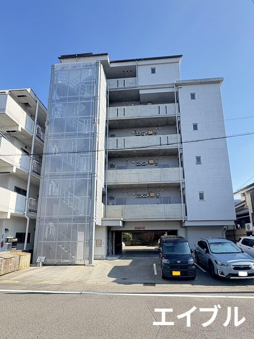 レジデンスFUKUの物件外観写真