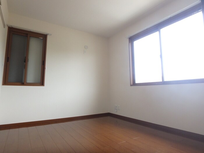 グランデール太賀の物件内観写真