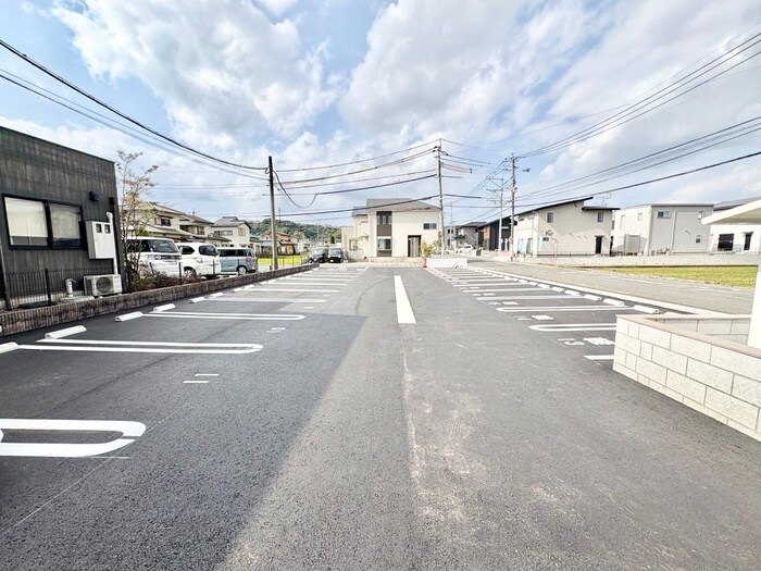 Excellent街角六番館の物件外観写真