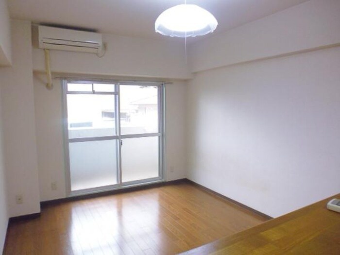 グローリー北方Ⅱの物件内観写真