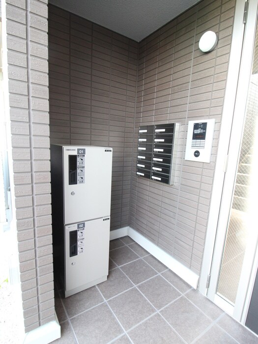 オッツ梅満の物件外観写真