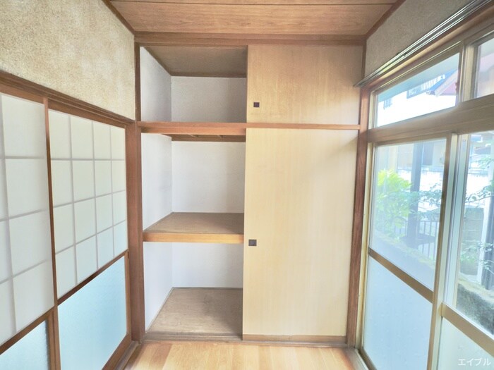 中の原戸建の物件内観写真