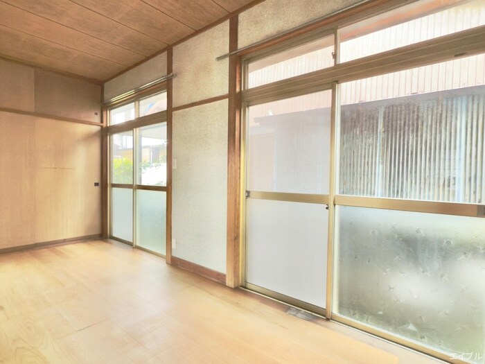 中の原戸建の物件内観写真