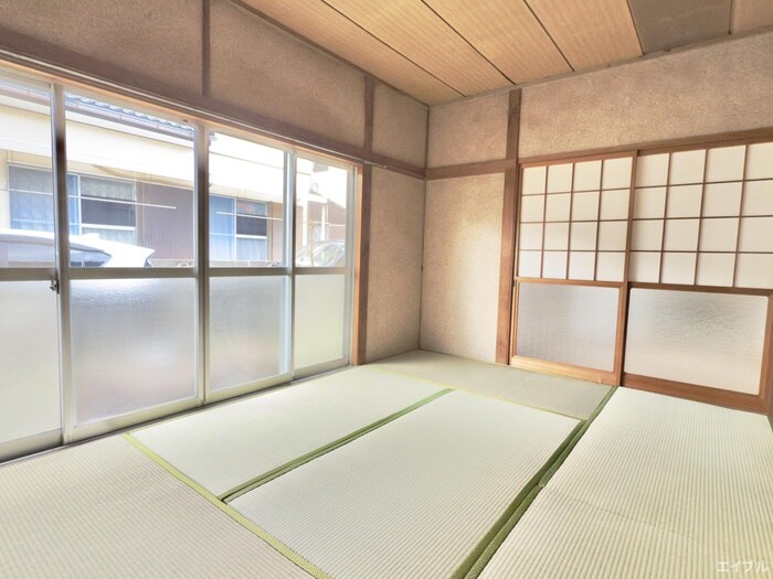 中の原戸建の物件内観写真