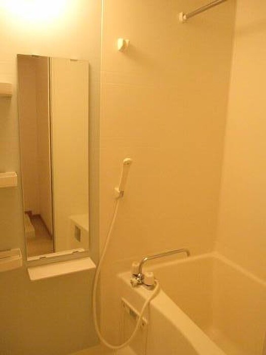 グランド・コスモの物件内観写真