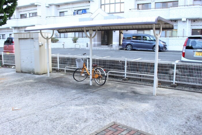 リブェール嵐山の物件外観写真