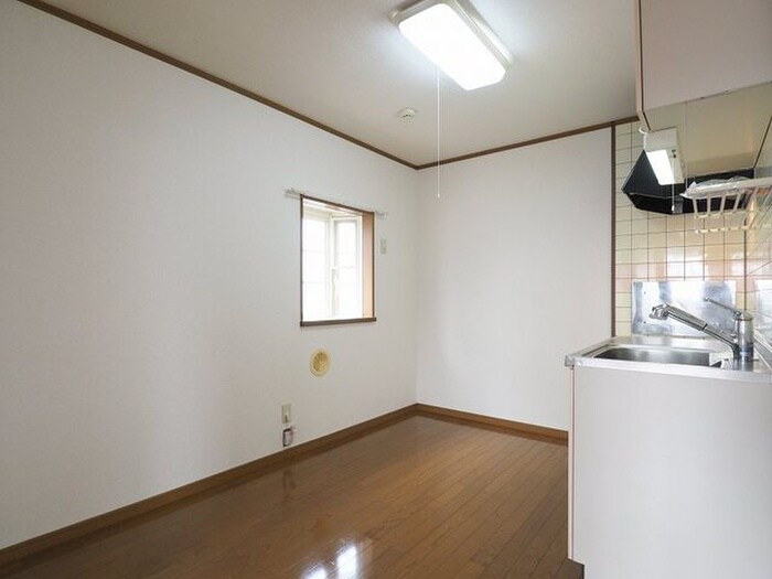 リブェール嵐山の物件内観写真