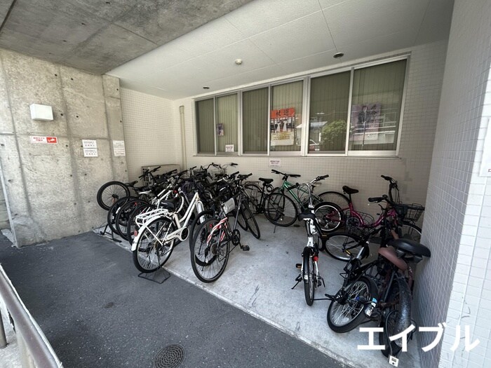 エストレ－ア薬院の物件外観写真