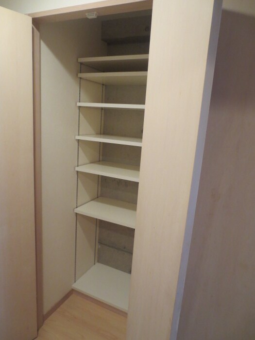 エストレ－ア薬院の物件内観写真