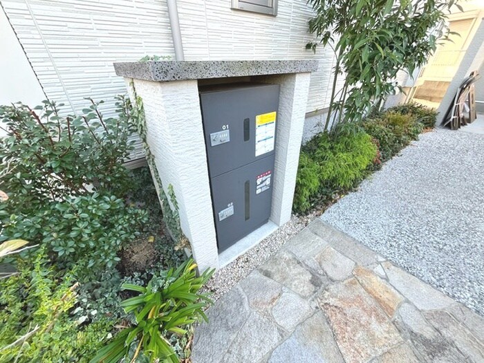 赤坂ローズガーデンの物件外観写真
