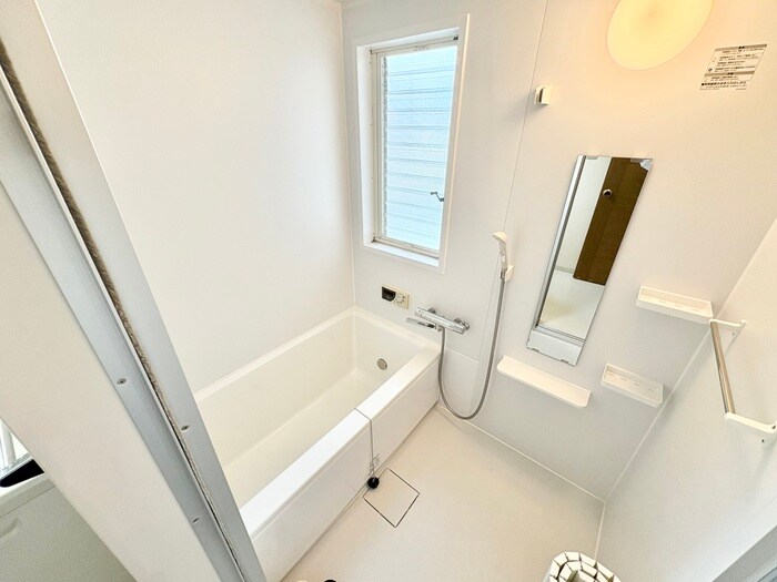 ワイ・エヌ・カンパニー邸の物件内観写真