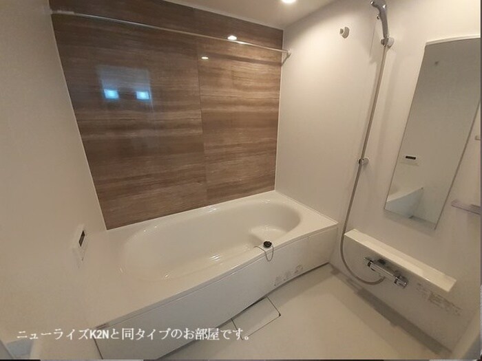 グランメッセ中郷ハウスK３の物件内観写真