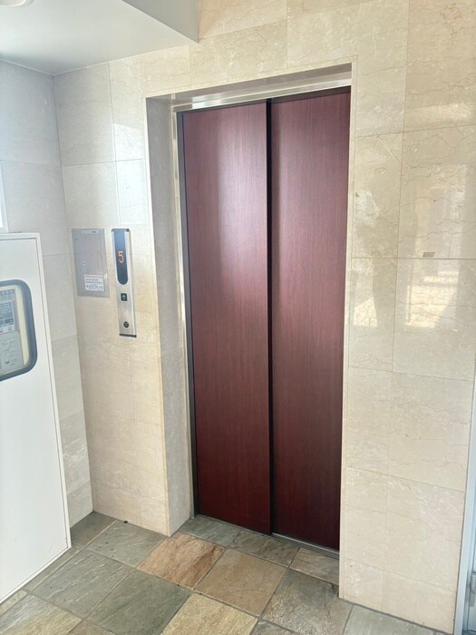 REKSY Ⅰの物件外観写真