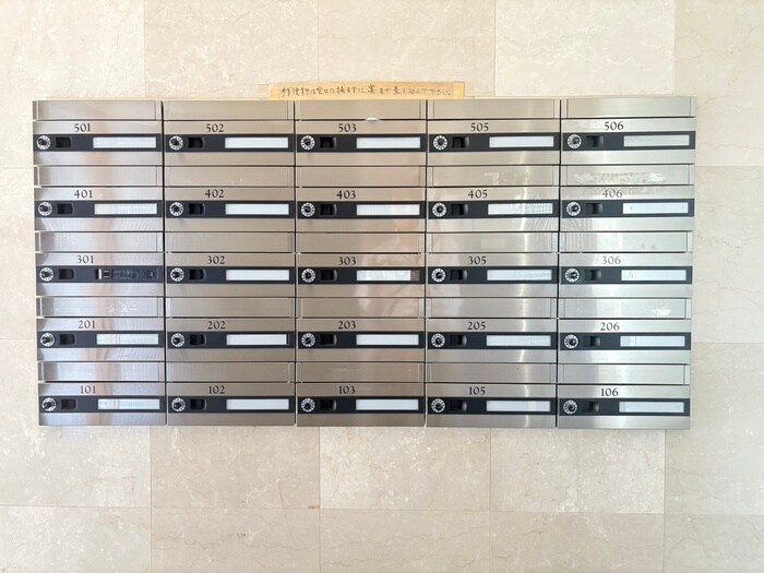 REKSY Ⅰの物件外観写真