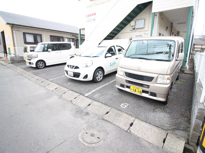 オアシス上津役の物件外観写真