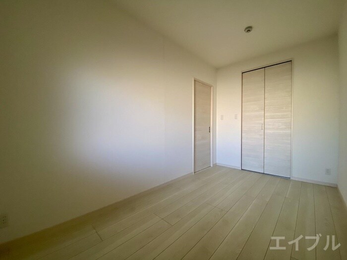 ｺﾝﾀﾞｸﾄﾚｼﾞﾃﾞﾝｽHANAMINOSATOの物件内観写真