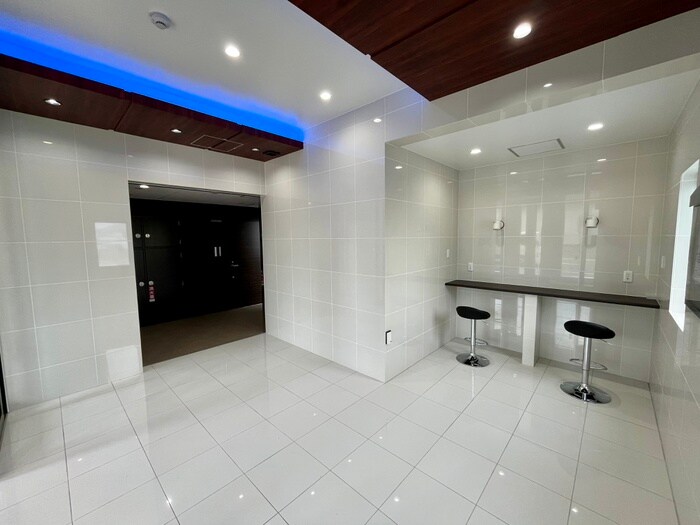 ｺﾝﾀﾞｸﾄﾚｼﾞﾃﾞﾝｽHANAMINOSATOの物件外観写真