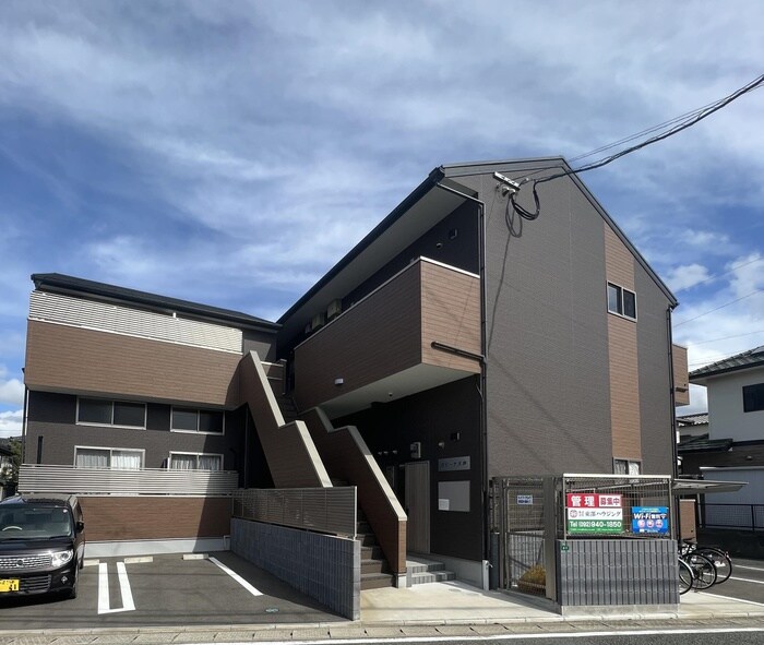 ロビーナ天神の物件外観写真