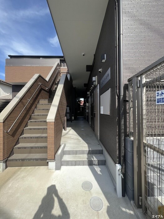 ロビーナ天神の物件外観写真