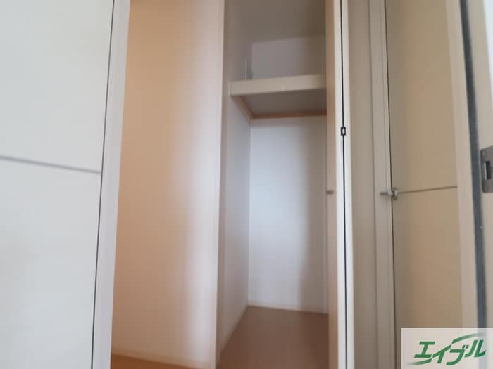 トゥールダルジャンの物件内観写真