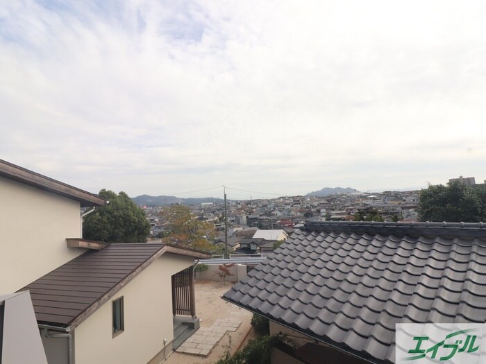 トゥールダルジャンの物件内観写真