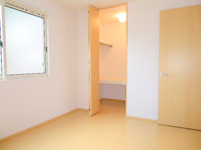 ウィットエブリＣ棟の物件内観写真