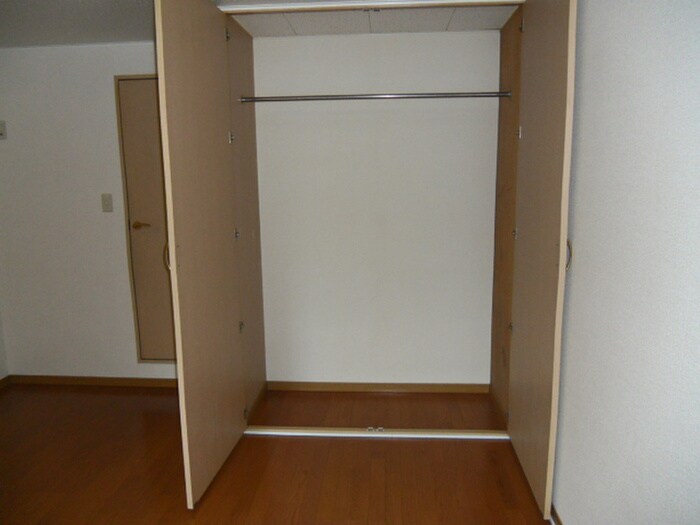 パークサイド本城の物件内観写真