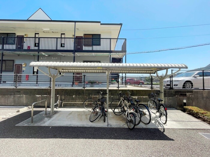 クロス　ウイングⅡの物件外観写真