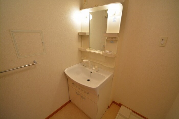 クロス　ウイングⅡの物件内観写真