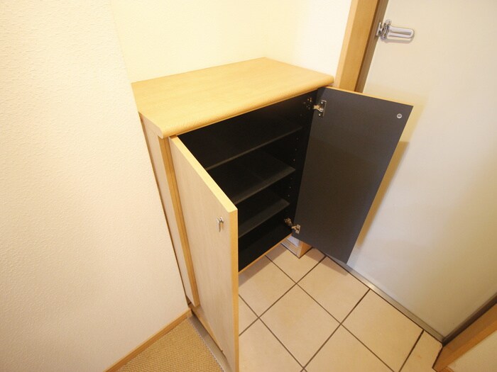 リ－ド大手町の物件内観写真