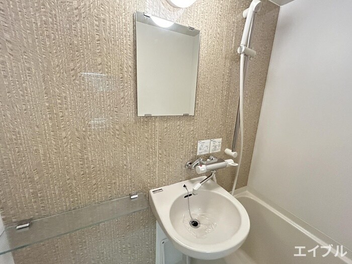 ロイヤル日赤通８０の物件内観写真