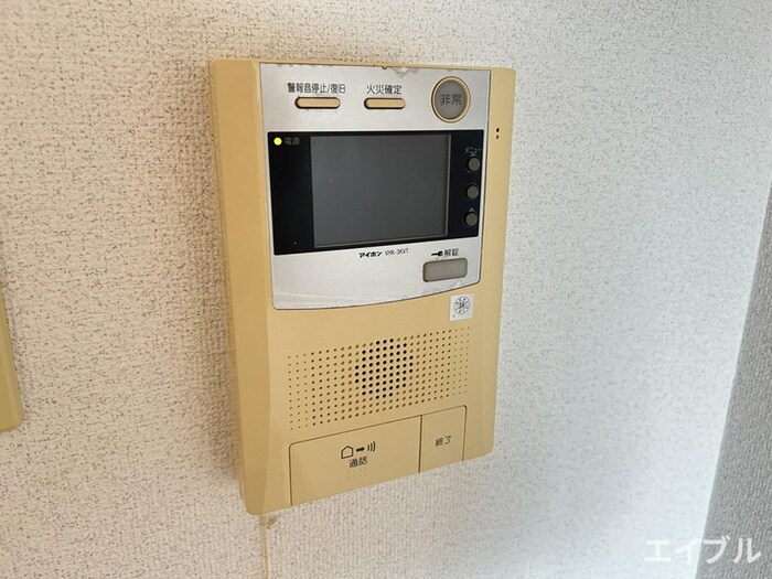 ロイヤル日赤通８０の物件内観写真