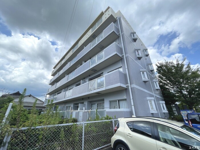 ｺﾝﾌｫｰﾙﾒｿﾞﾝの物件外観写真