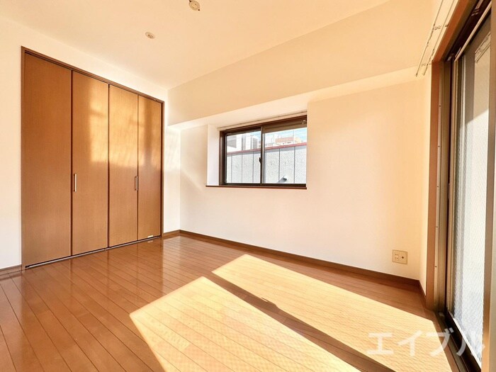 Ｊ－スクエアの物件内観写真