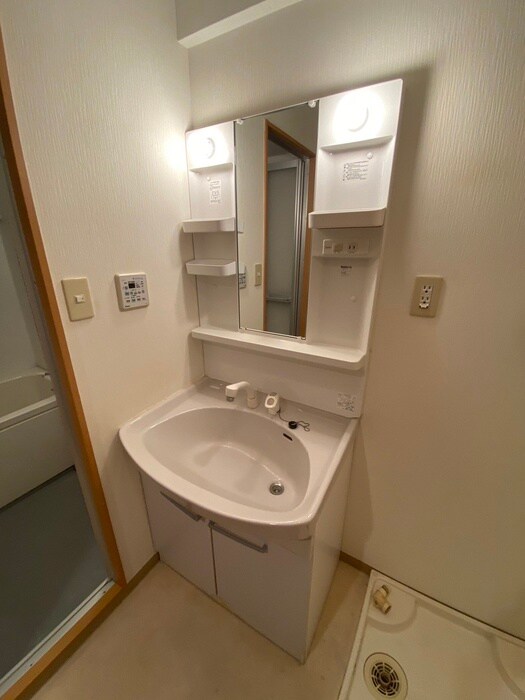 Ｊ－スクエアの物件内観写真