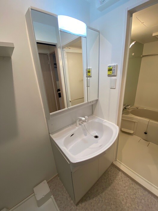 REGARIA MIHAGINO CENTER MARKSの物件内観写真