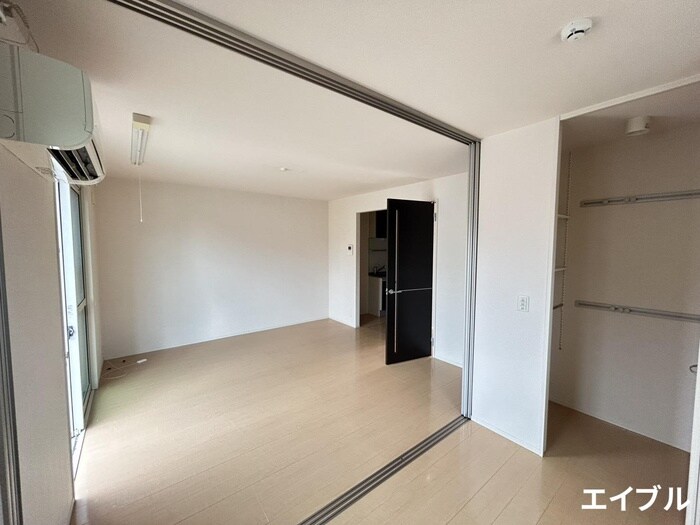 ブリエヴェ－ル都の物件内観写真