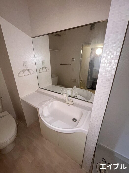 ブリエヴェ－ル都の物件内観写真