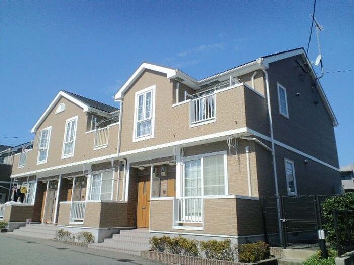 カロンＣの物件外観写真