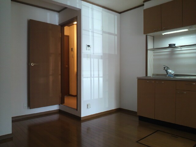 カロンＣの物件内観写真