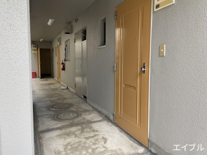 ドミール石内の物件外観写真